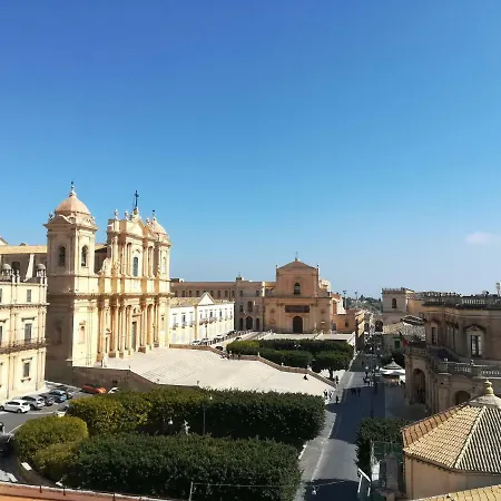 Apartment Noto, Galleryhouse, Centro Storico